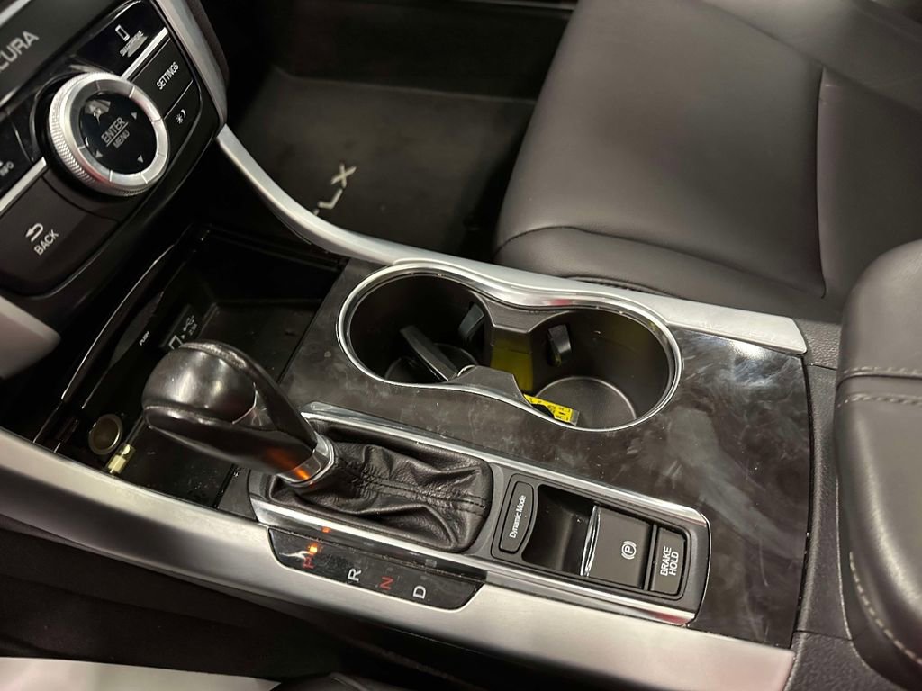 Used 2020 Acura TLX FWD image 33