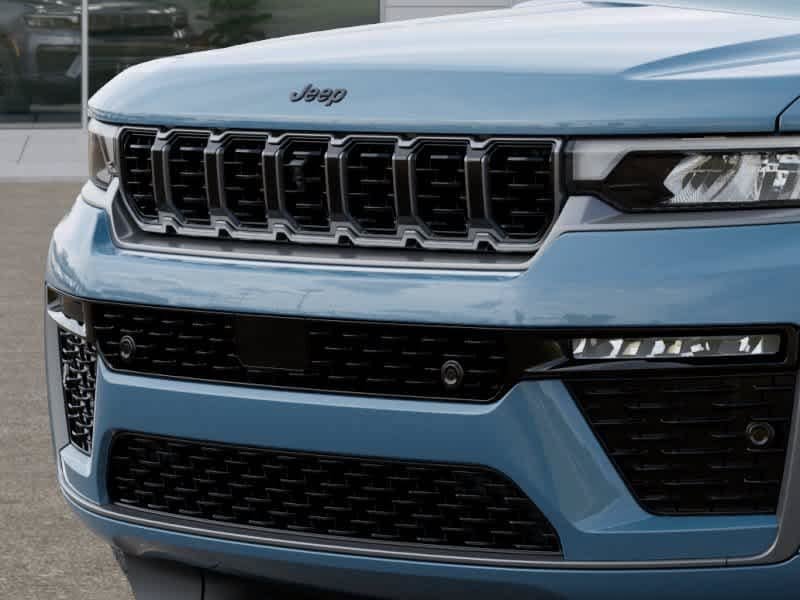New 2027 Jeep Grand Cherokee Summit AWD/4WD image 11