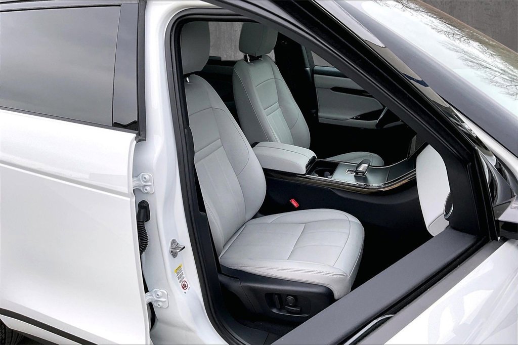 Certified 2026 Land Rover Range Rover Evoque S image 29