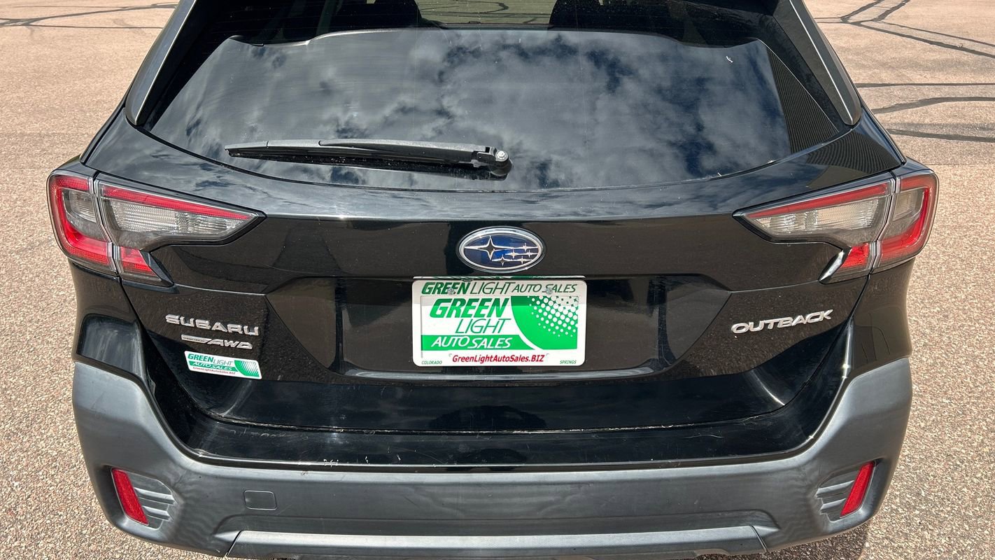 Used 2021 Subaru Outback Premium image 13