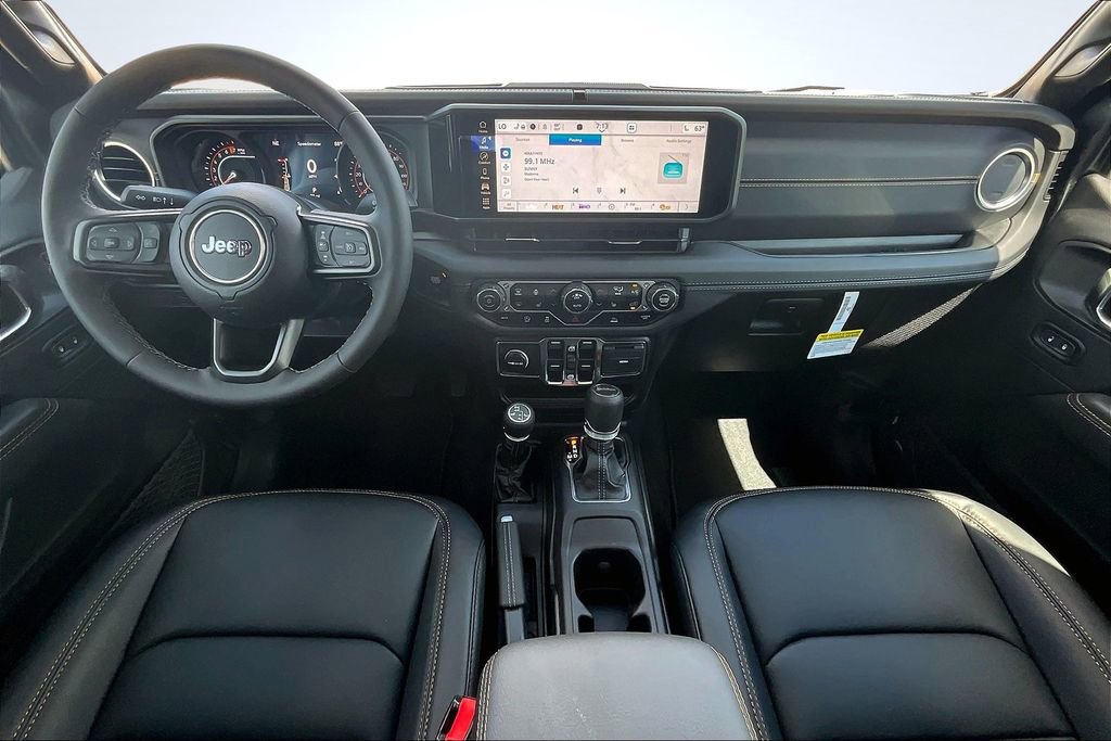 New 2025 Jeep Gladiator Sport image 5