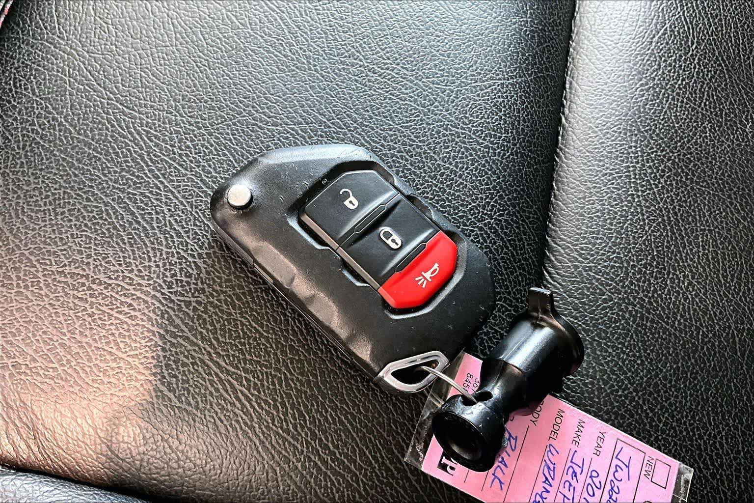 Used 2018 Jeep Wrangler Unlimited Rubicon AWD/4WD image 14