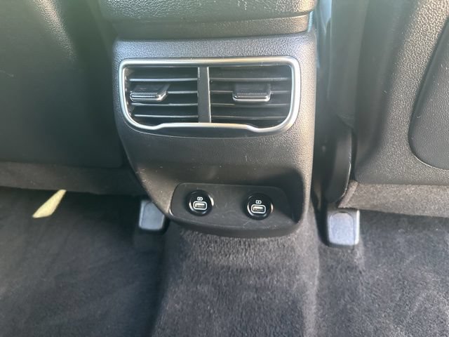 Used 2022 Hyundai Santa Fe SEL AWD/4WD image 36