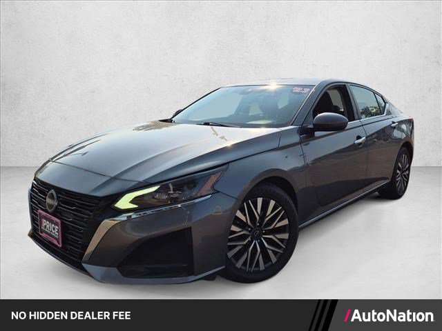 Used 2023 Nissan Altima 2.5 SV w/ SV Premium Package FWD video 1
