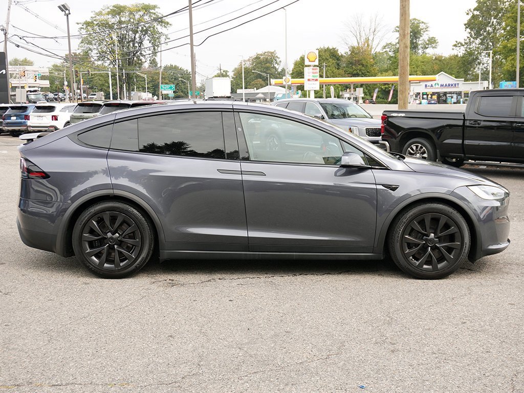 Used 2022 Tesla Model X image 22
