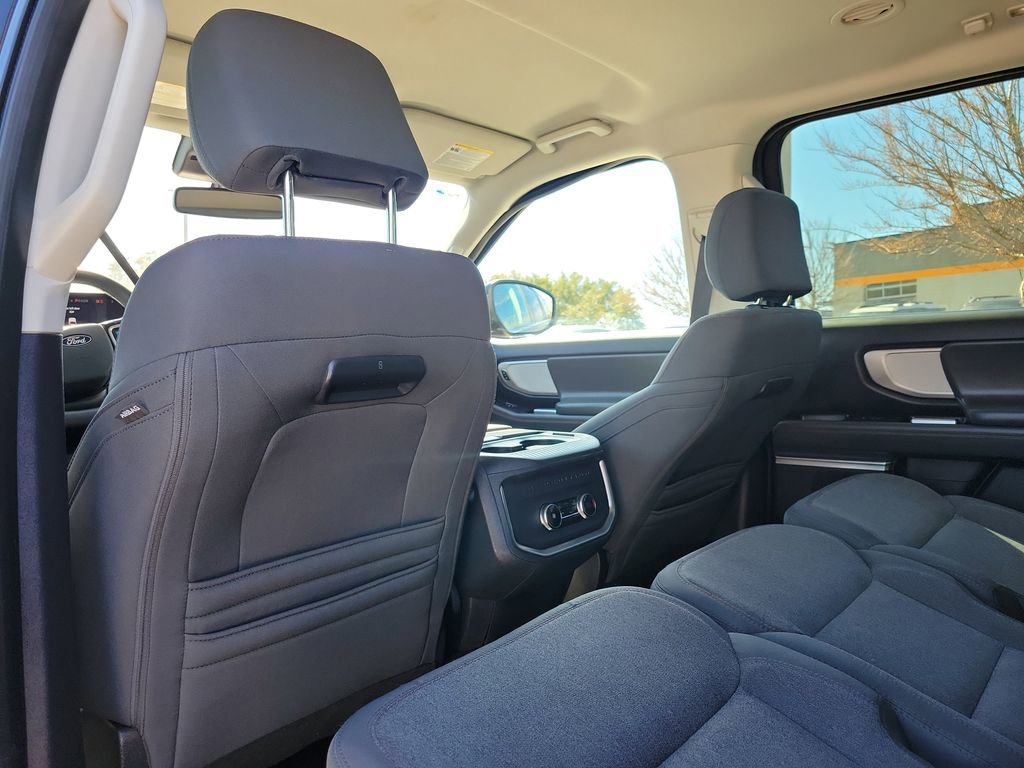 Used 2025 Ford Expedition Max Active image 11