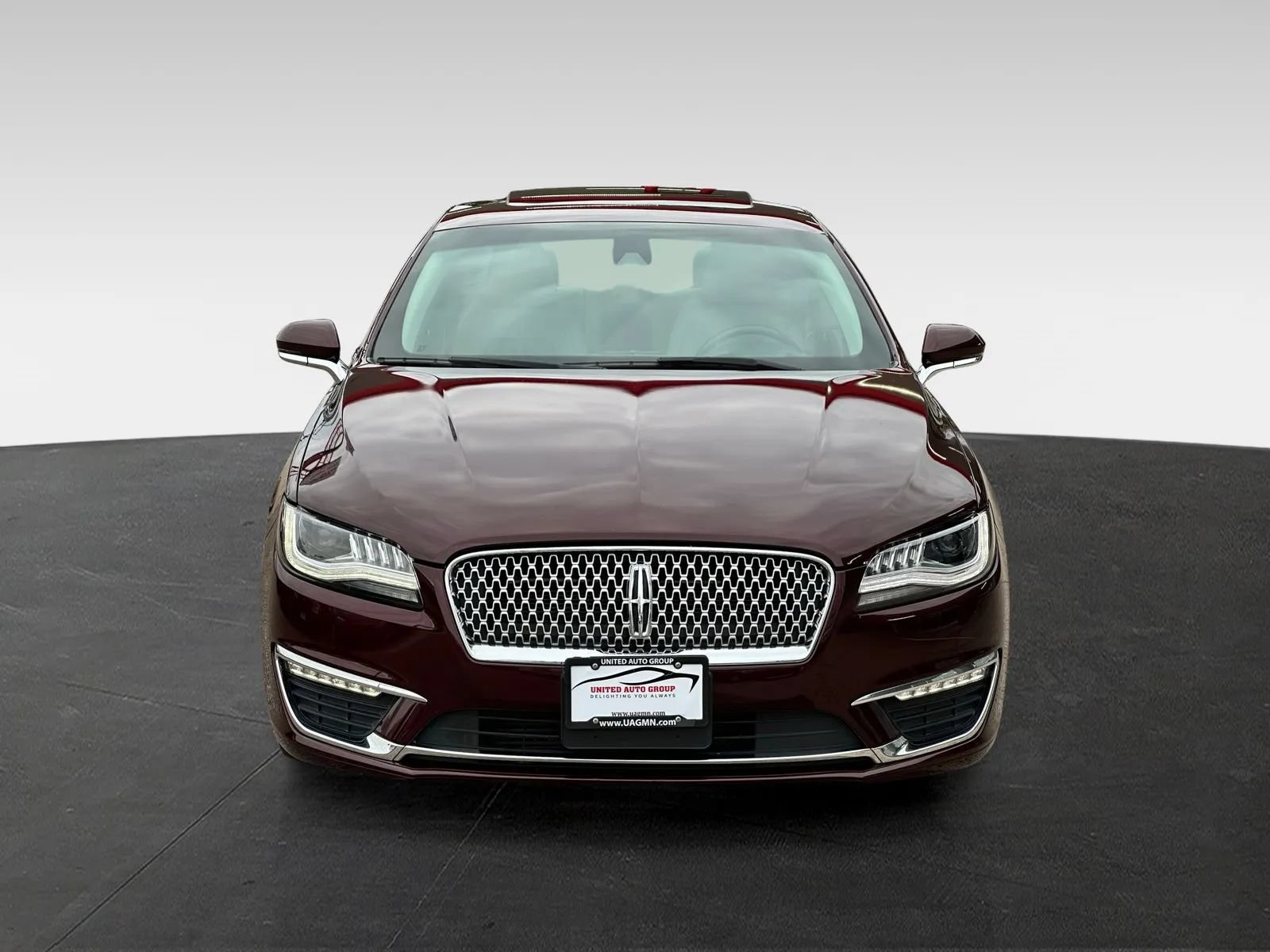 Used 2018 Lincoln MKZ Reserve w/ Climate Package AWD/4WD image 2