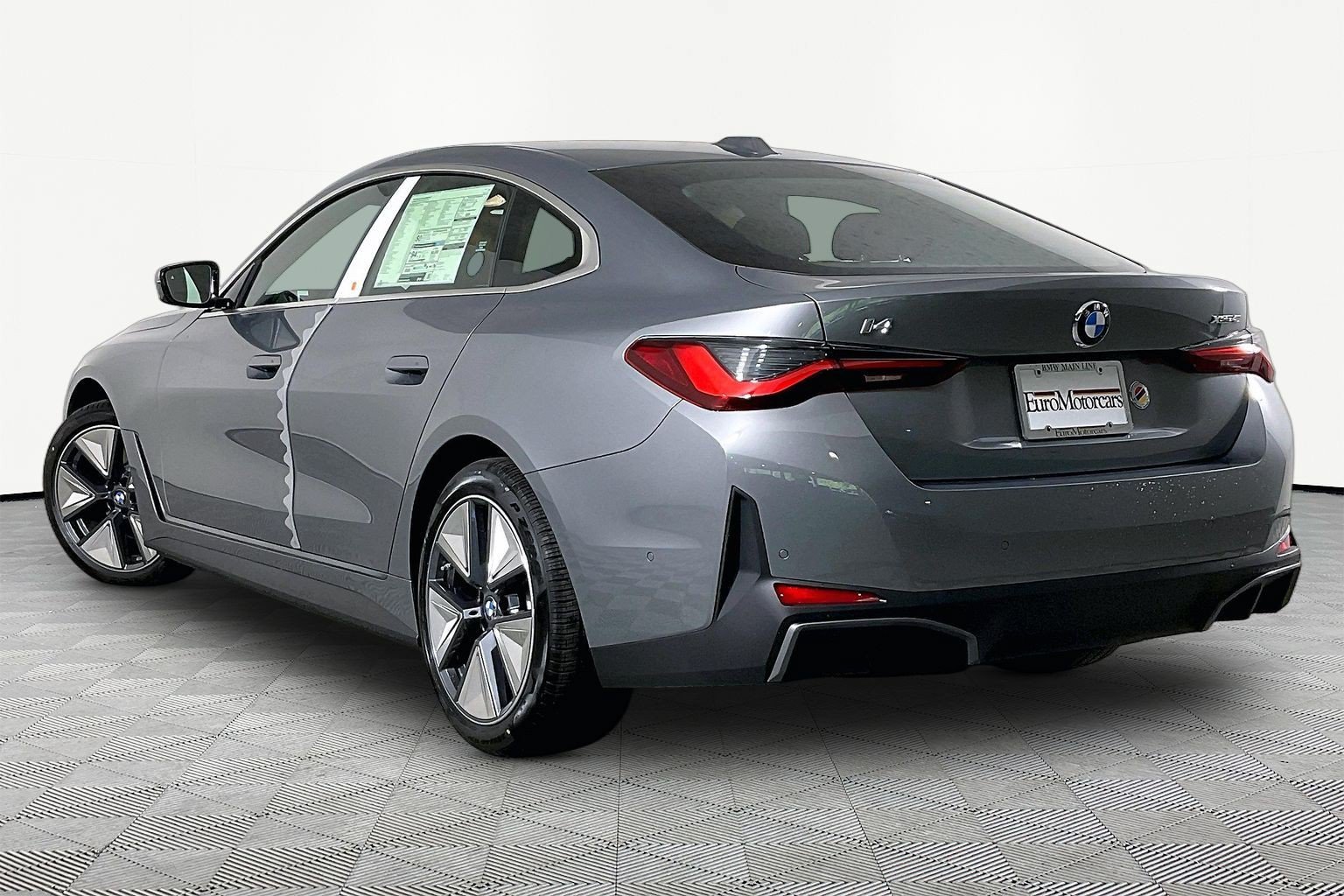 New 2026 BMW i4 xDrive40i w/ Premium Package AWD/4WD image 4
