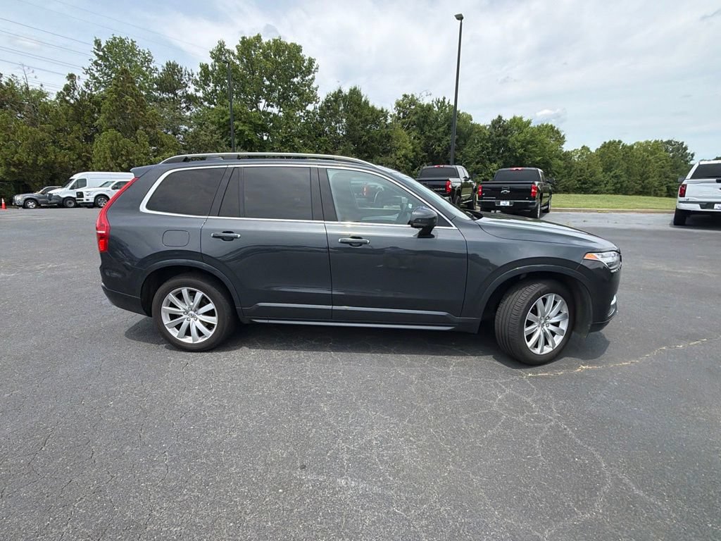 Used 2017 Volvo XC90 T6 Momentum w/ Vision Package AWD/4WD image 18