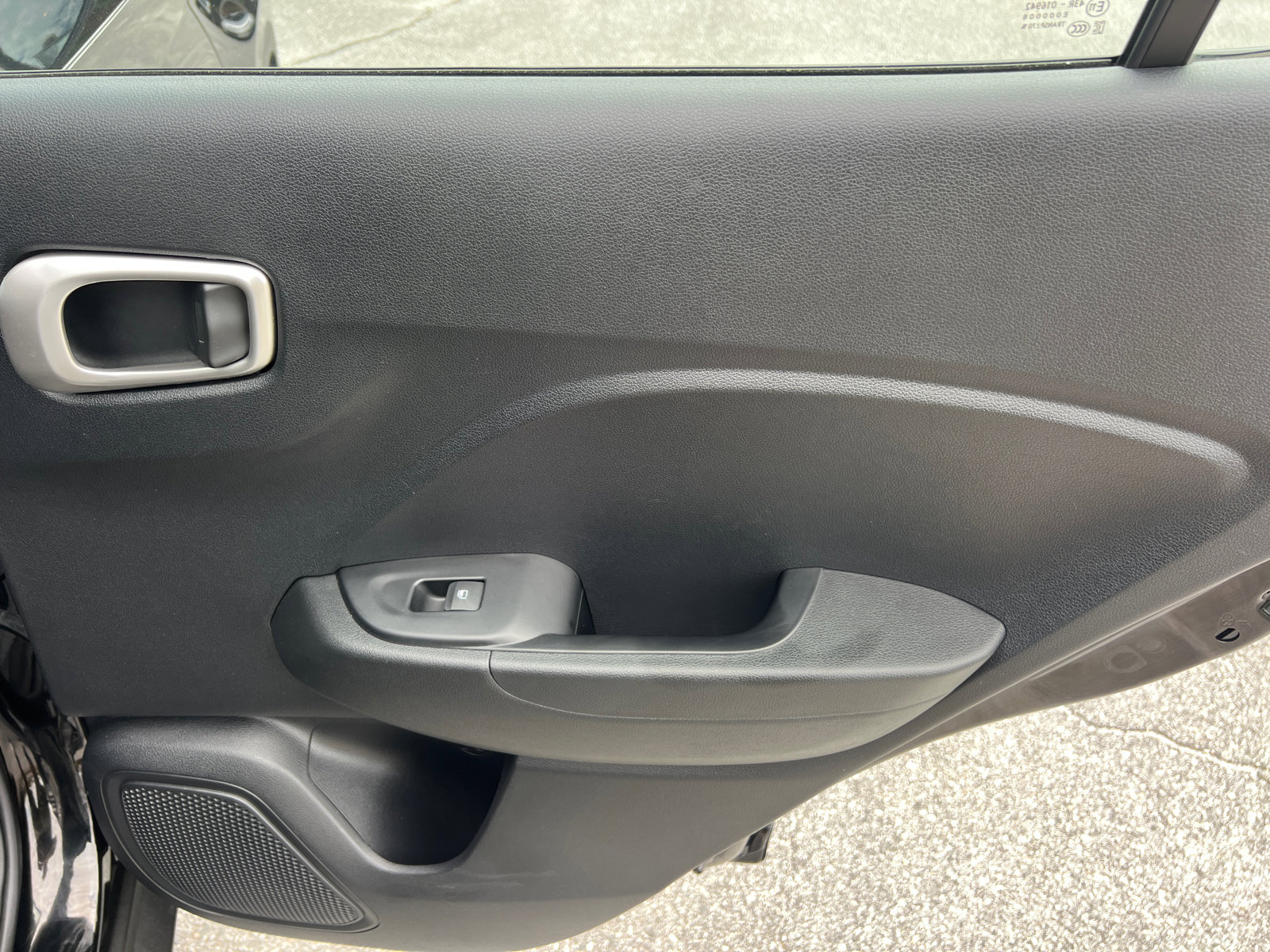Certified 2022 Hyundai Venue SE FWD image 16
