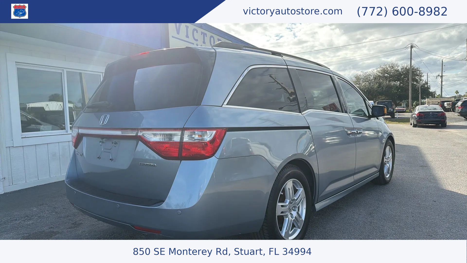 Used 2011 Honda Odyssey Touring Elite image 4