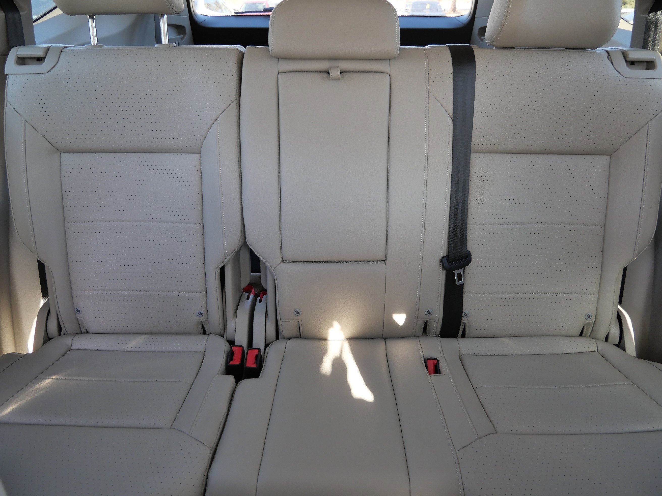 Used 2022 Volkswagen Atlas SE image 13