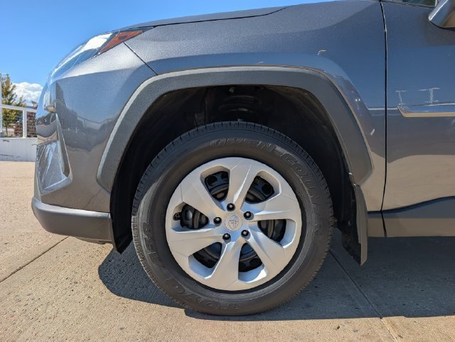 Used 2024 Toyota RAV4 LE AWD/4WD image 11