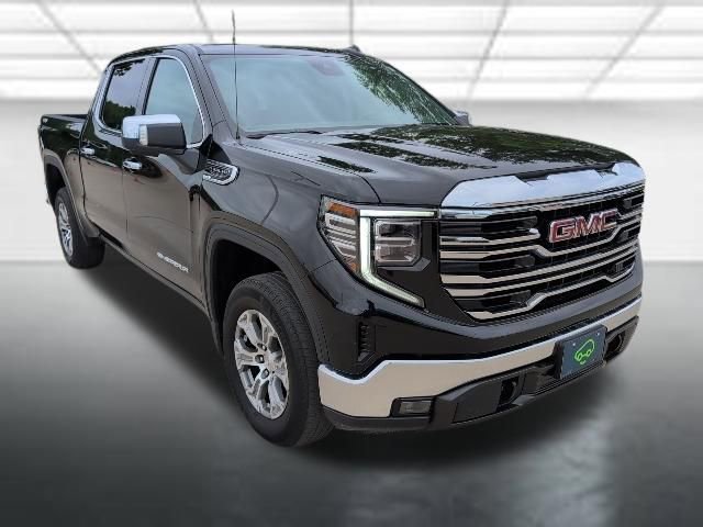 Used 2024 GMC Sierra 1500 SLT AWD/4WD image 1