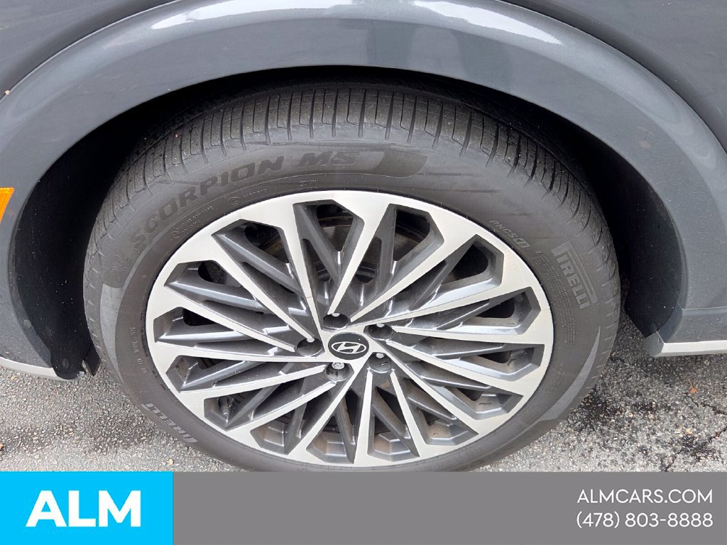 Certified 2026 Hyundai Palisade Calligraphy FWD image 3