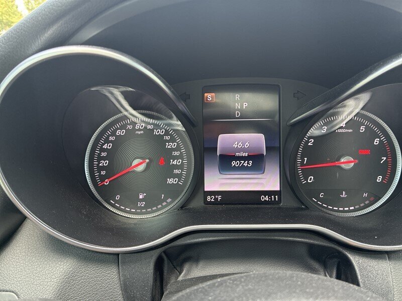 Used 2018 Mercedes-Benz C 300 4MATIC Sedan image 16