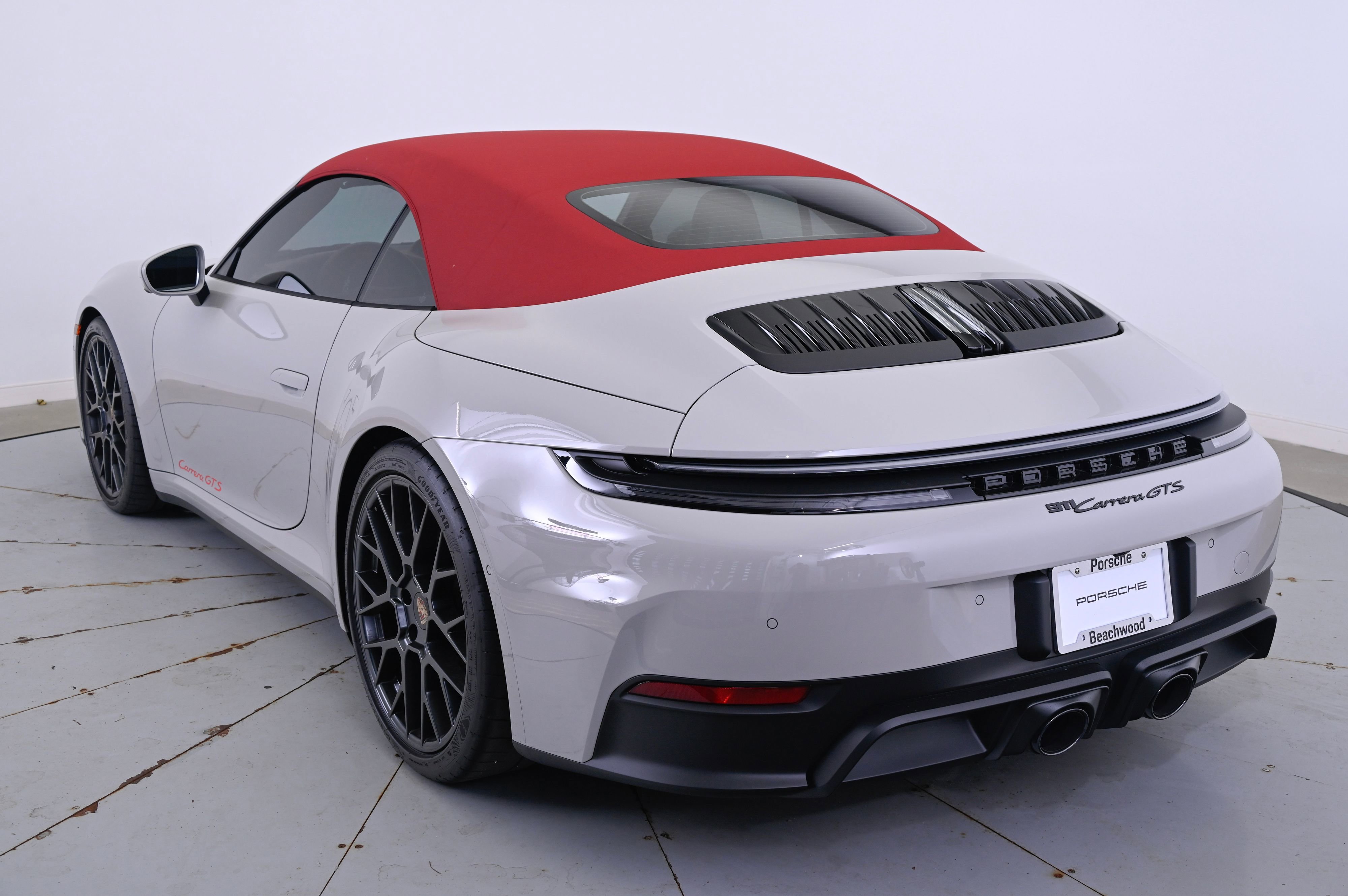Used 2026 Porsche 911 Carrera GTS image 13