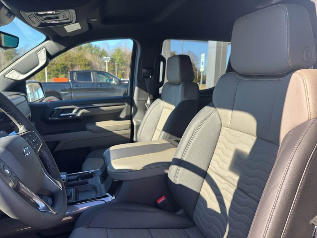 New 2026 Chevrolet Silverado 1500 ZR2 image 15