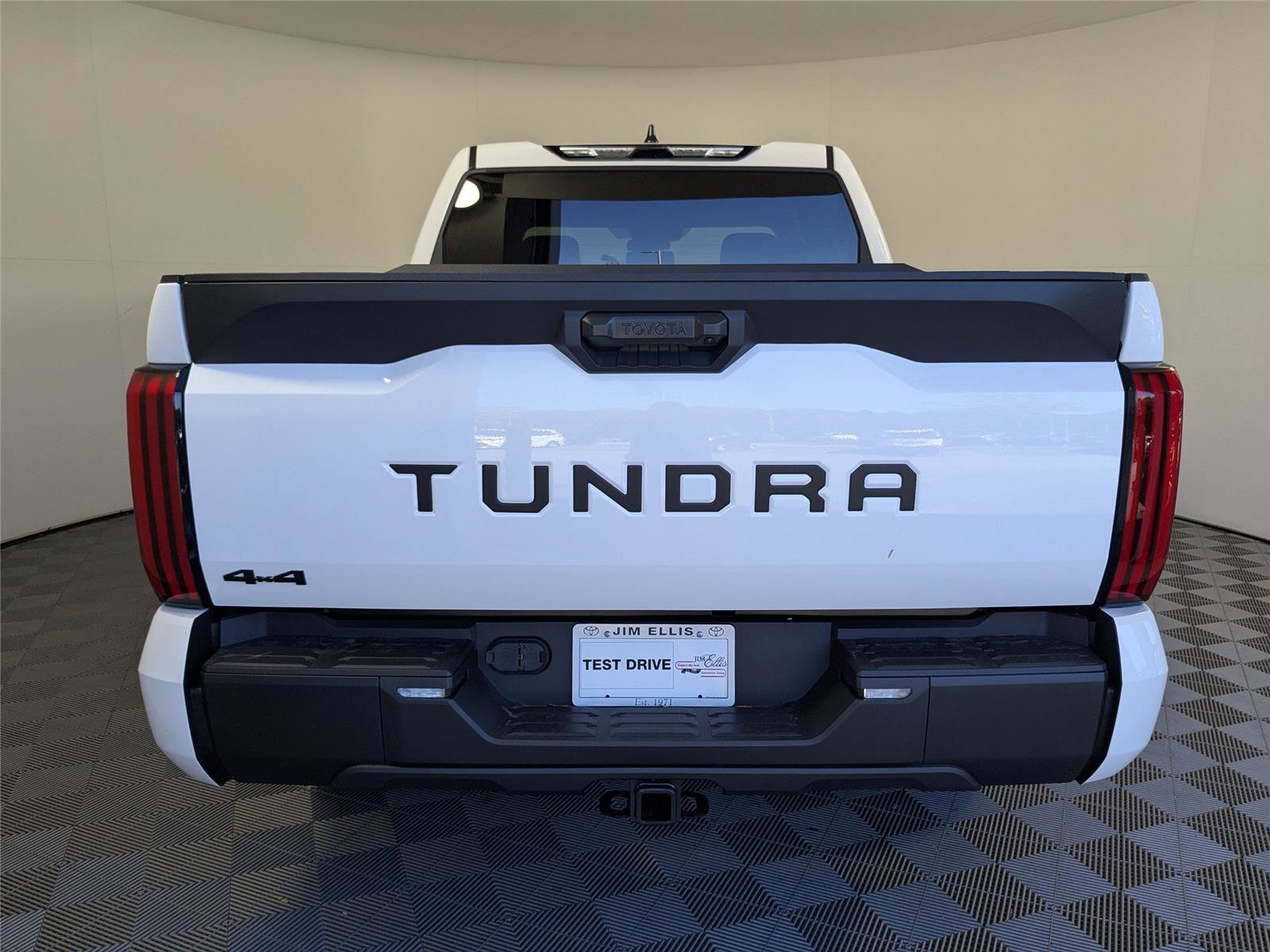 New 2026 Toyota Tundra SR image 22