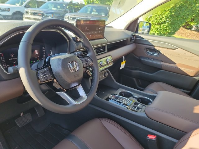 New 2026 Honda Pilot Touring image 13
