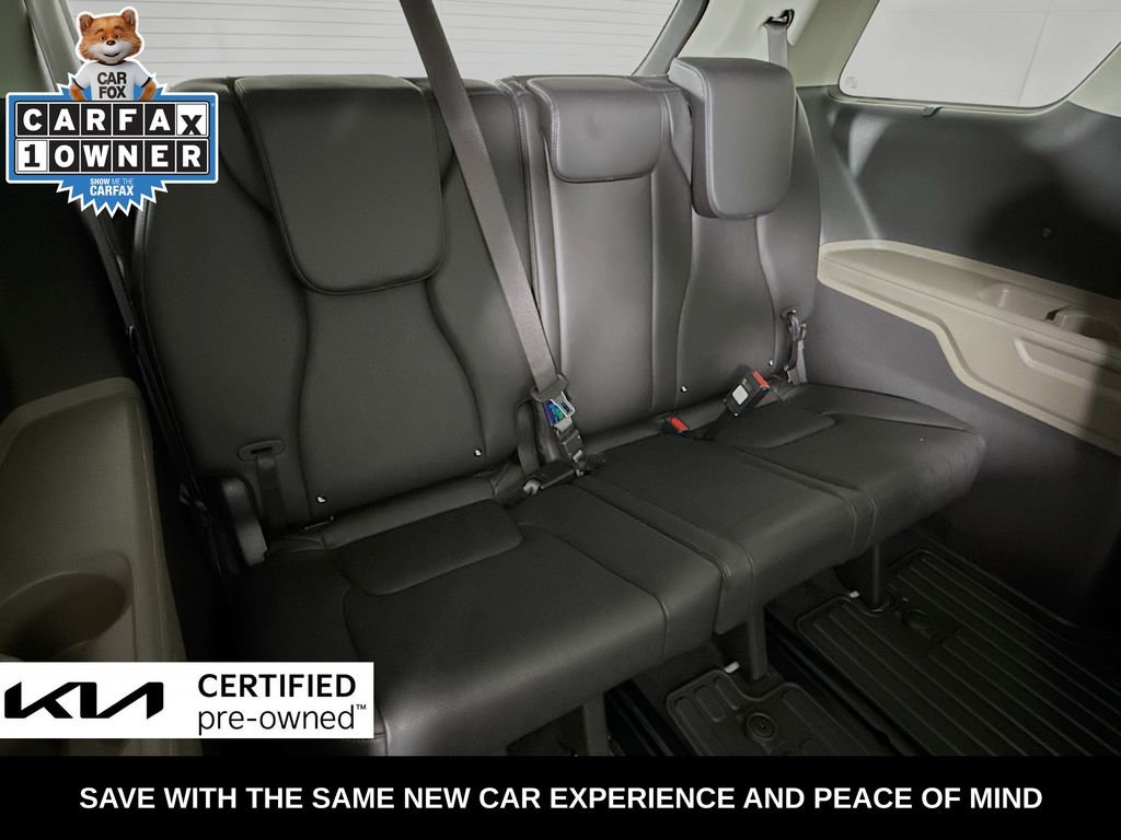 Certified 2025 Kia Carnival SX FWD image 34
