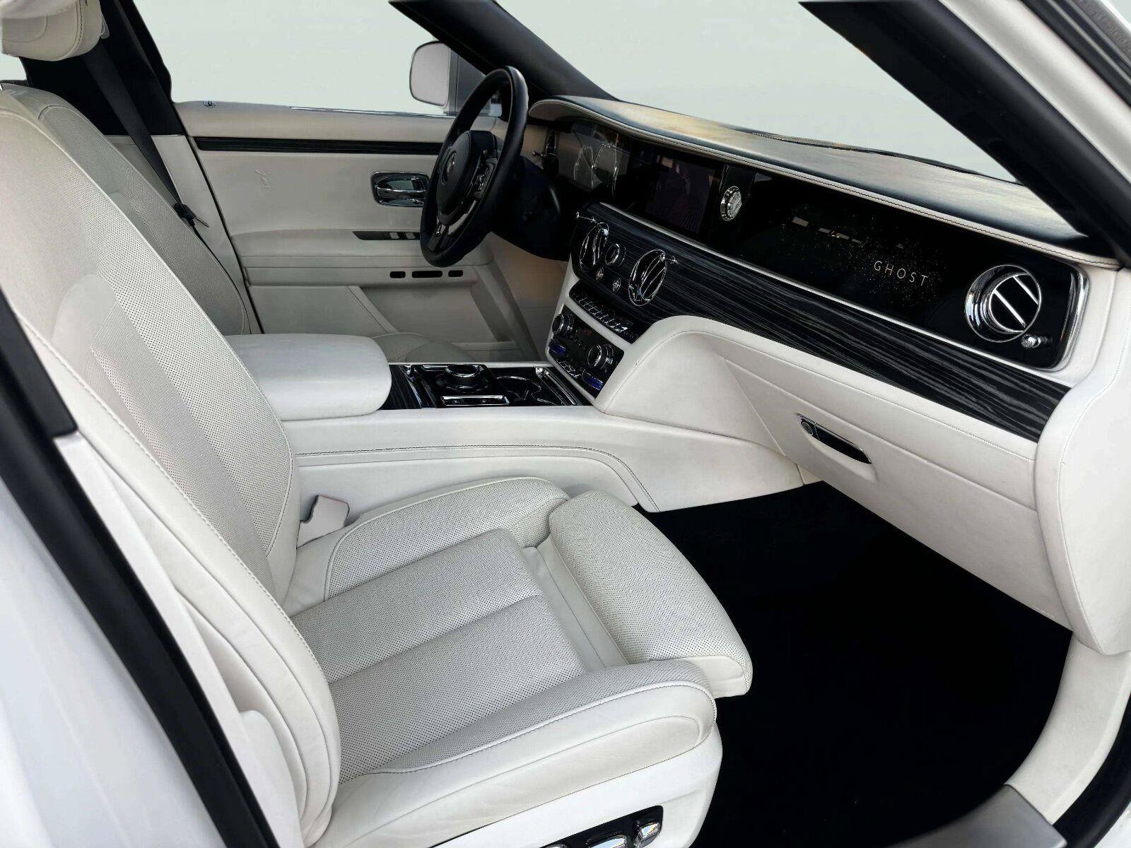 Used 2021 Rolls-Royce Ghost AWD/4WD image 49