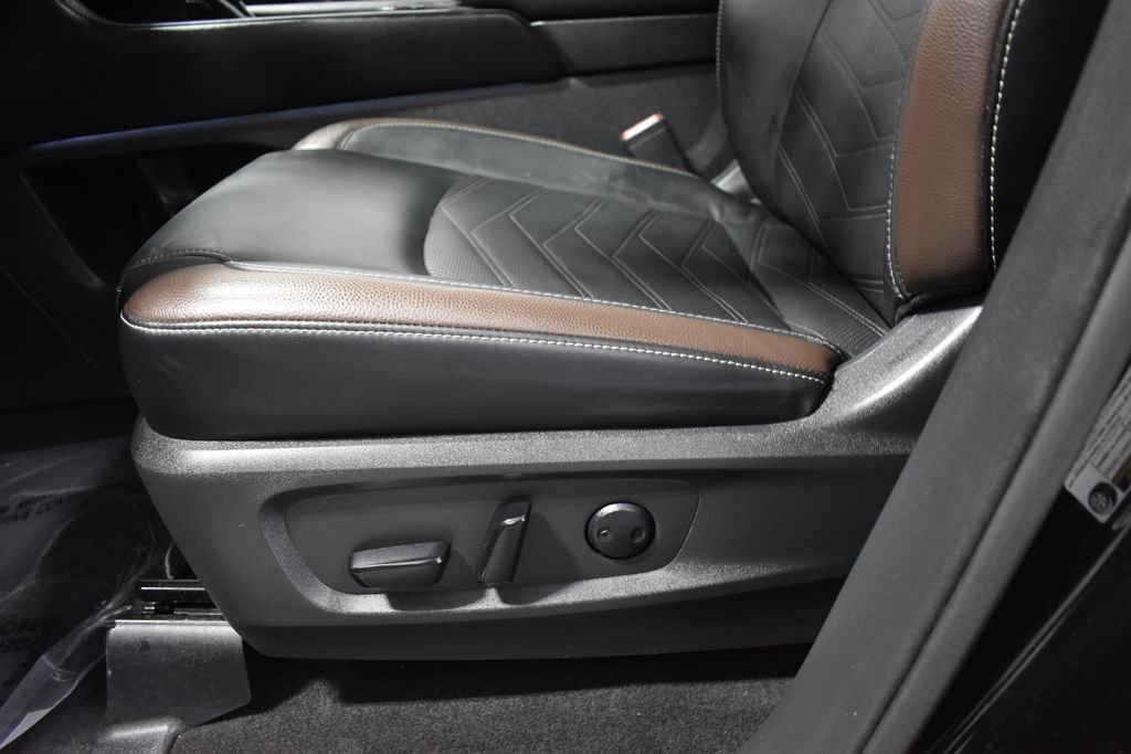 Certified 2024 Nissan Pathfinder Platinum image 18