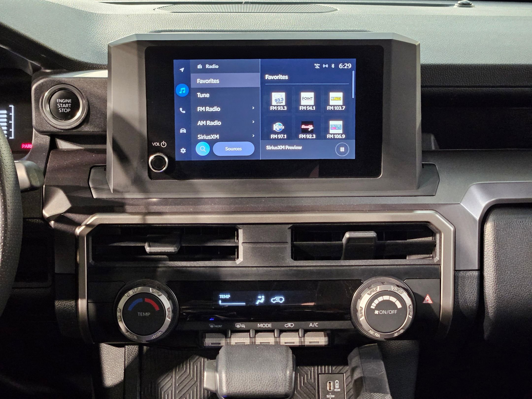 Certified 2025 Toyota 4Runner SR5 AWD/4WD image 16