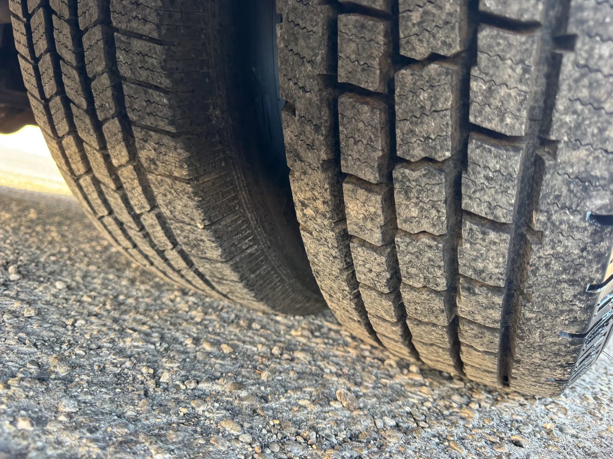 Used 2015 Ford E-450 and Econoline 450 Super Duty w/ Motorhome Prep Package image 9