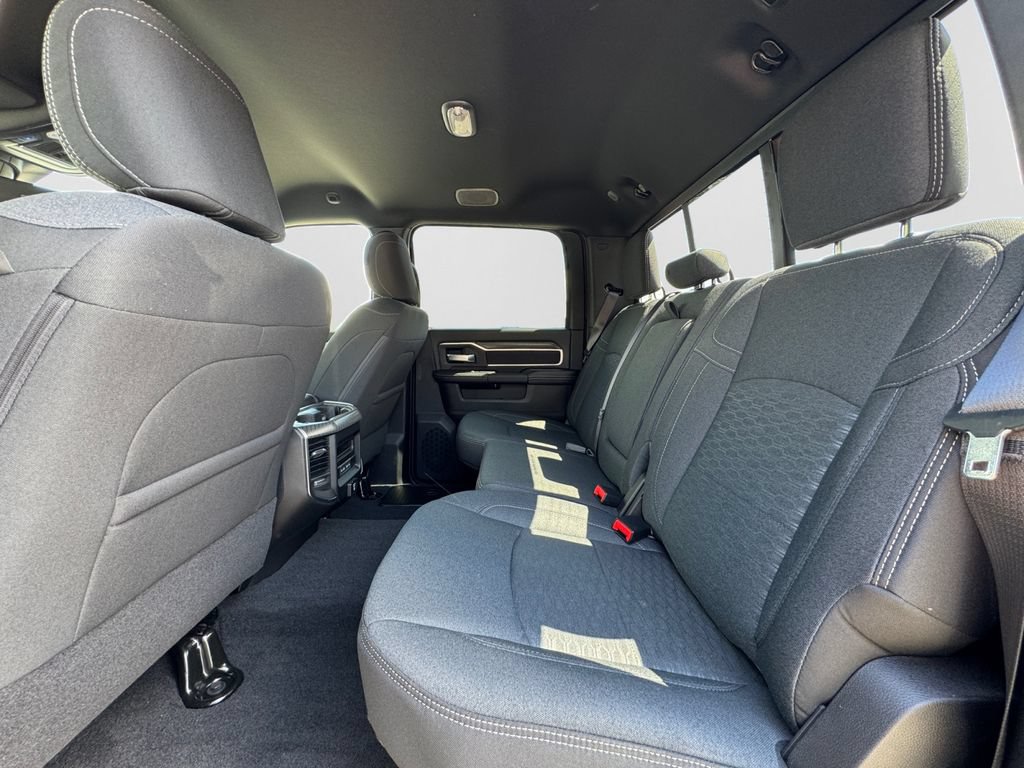 New 2026 RAM 3500 Big Horn AWD/4WD image 11