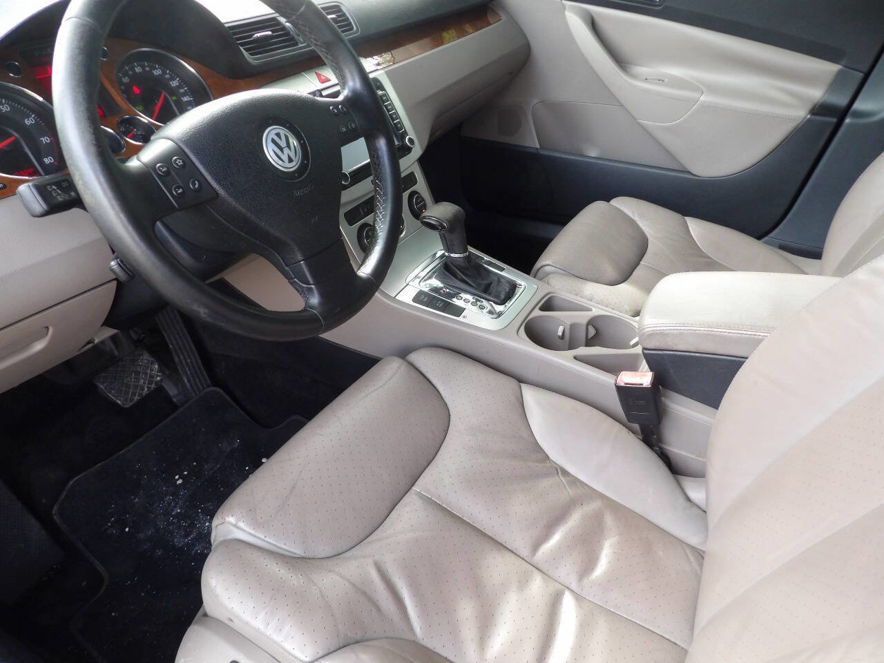 Used 2008 Volkswagen Passat Lux image 19