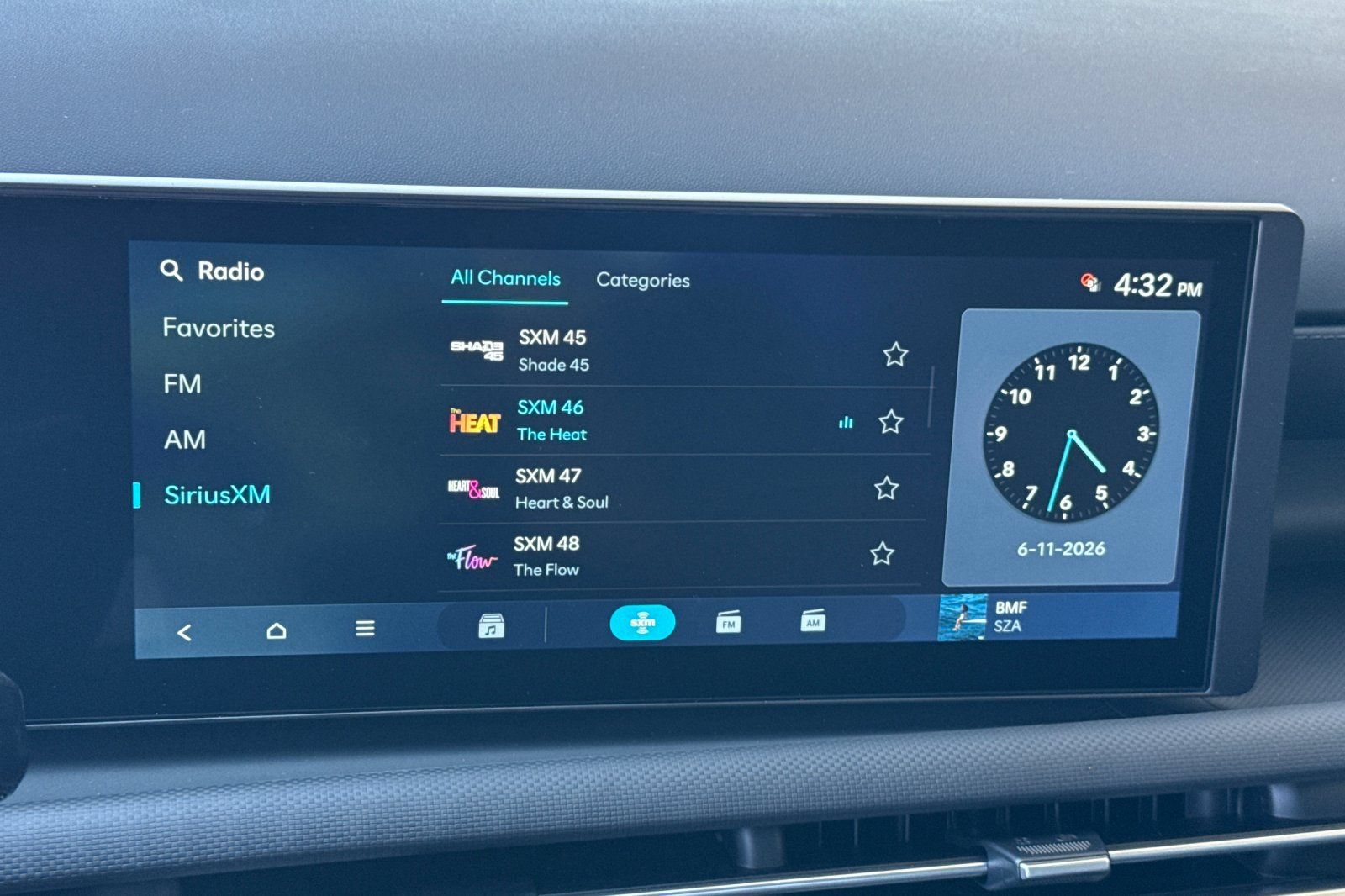 New 2026 Hyundai Santa Cruz SEL FWD image 18