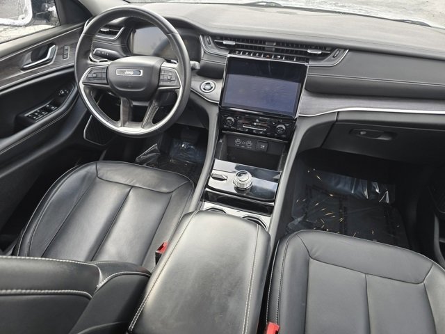 Used 2021 Jeep Grand Cherokee L Limited image 38