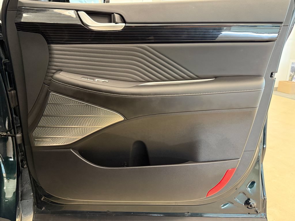 Used 2025 Hyundai Palisade Calligraphy FWD image 31