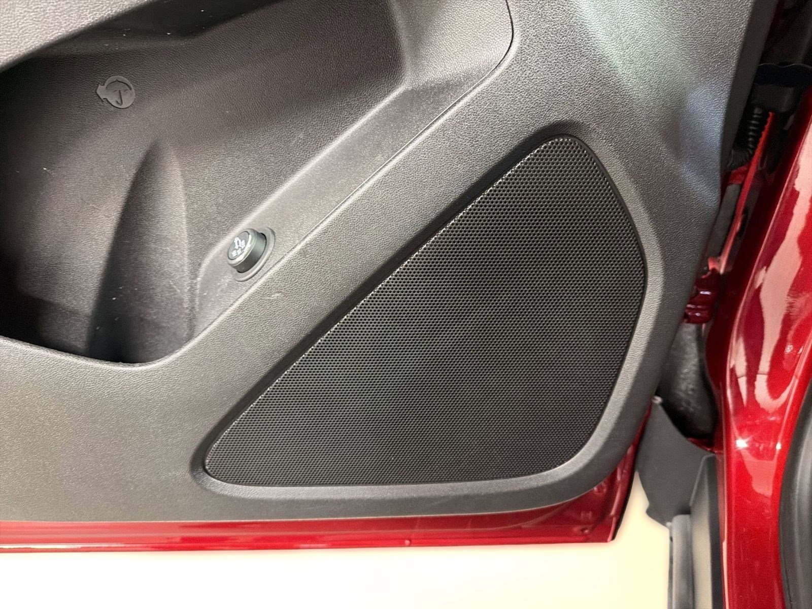 Used 2023 Chevrolet Equinox LT FWD image 21