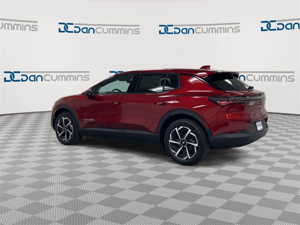 New 2026 Chevrolet Equinox EV LT image 6