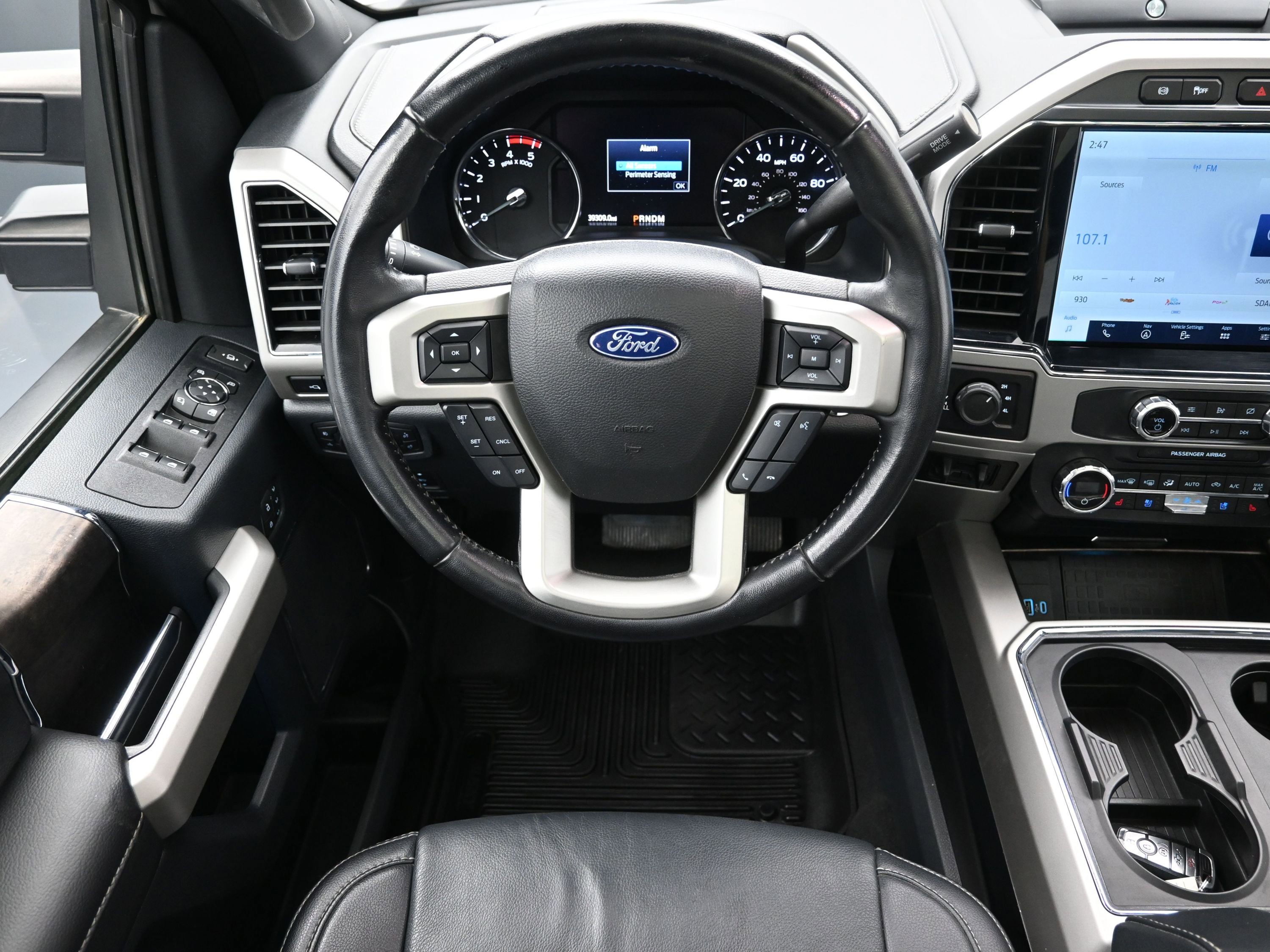 Used 2022 Ford F250 Lariat w/ Lariat Ultimate Package AWD/4WD image 26