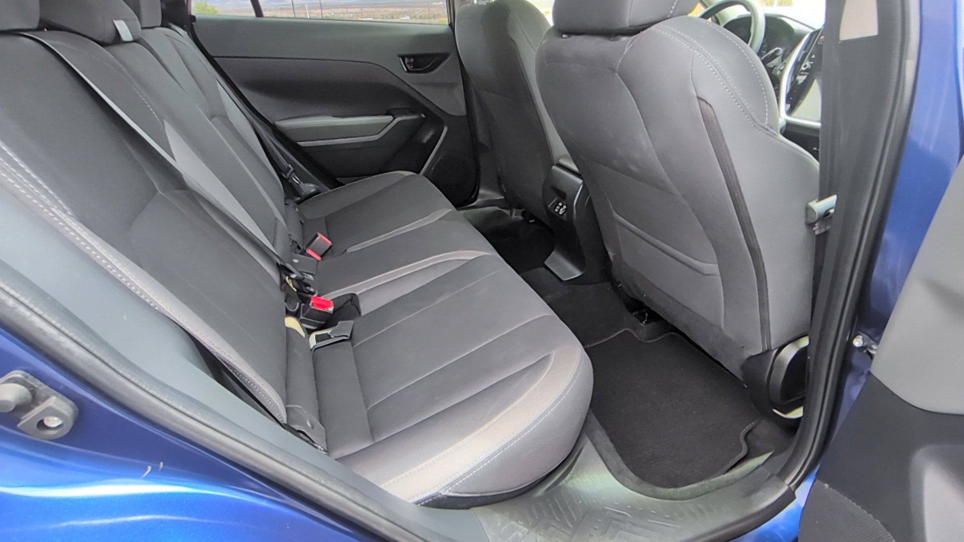Used 2025 Subaru Crosstrek 2.0i Premium AWD/4WD image 30