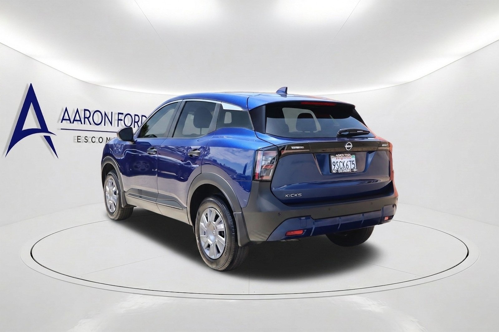 Used 2025 Nissan Kicks S FWD image 7