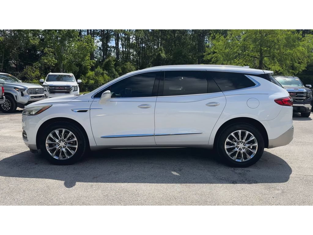 Certified 2018 Buick Enclave Premium w/ Experience Buick Package FWD image 6