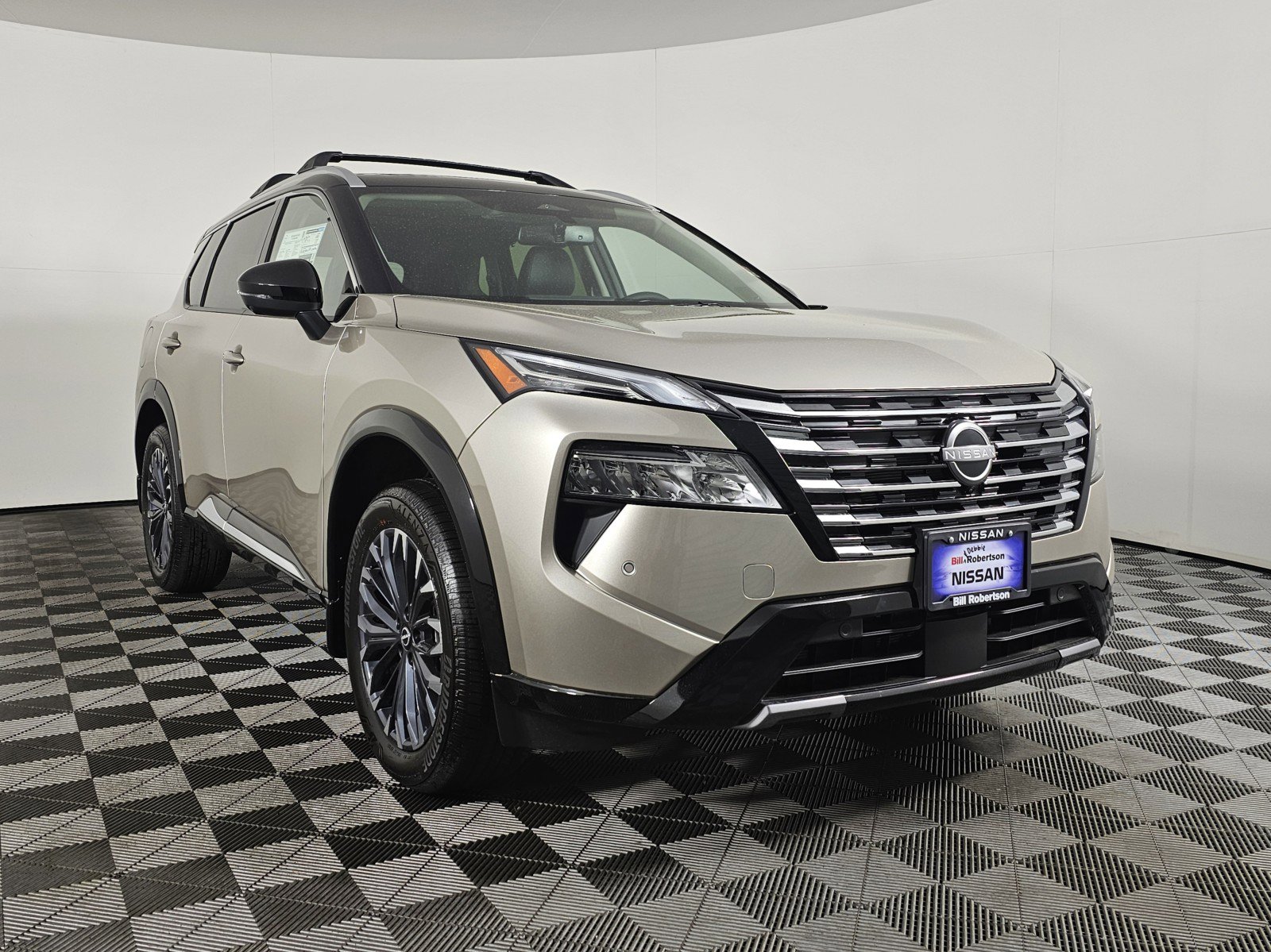 New 2026 Nissan Rogue Platinum image 1