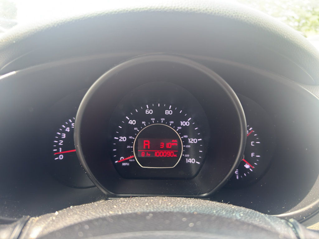 Used 2017 Kia Soul + FWD image 12