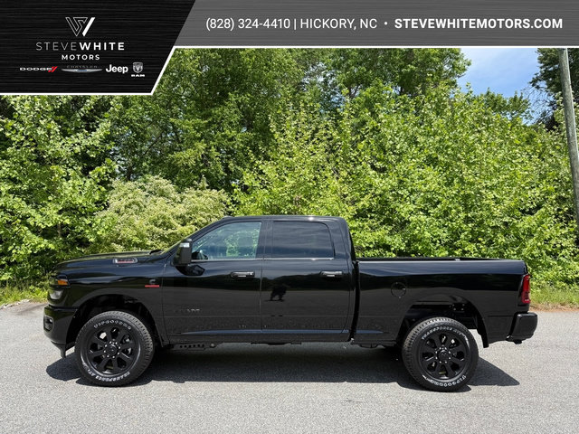 New 2026 RAM 2500 Big Horn AWD/4WD image 1