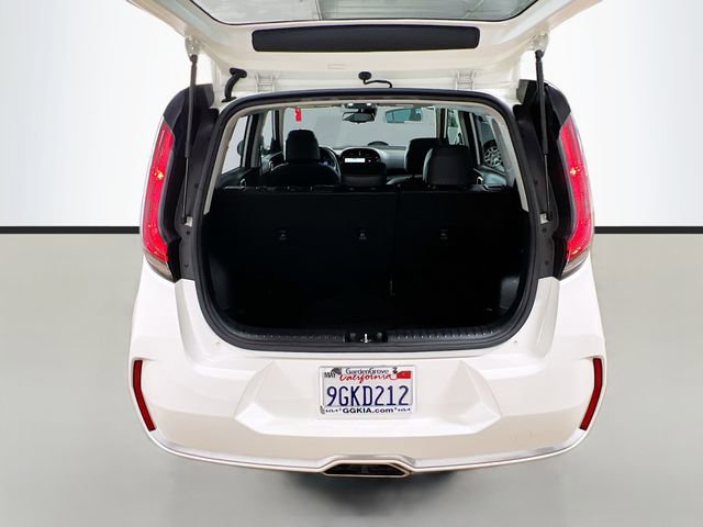 Used 2023 Kia Soul GT-Line image 25