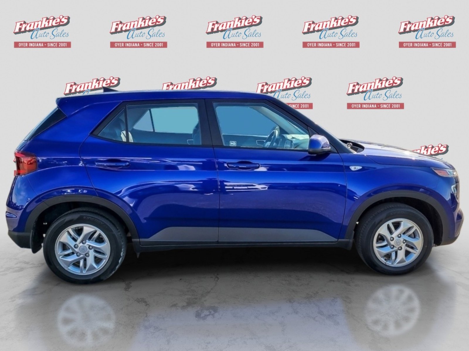 Used 2021 Hyundai Venue SE FWD image 6