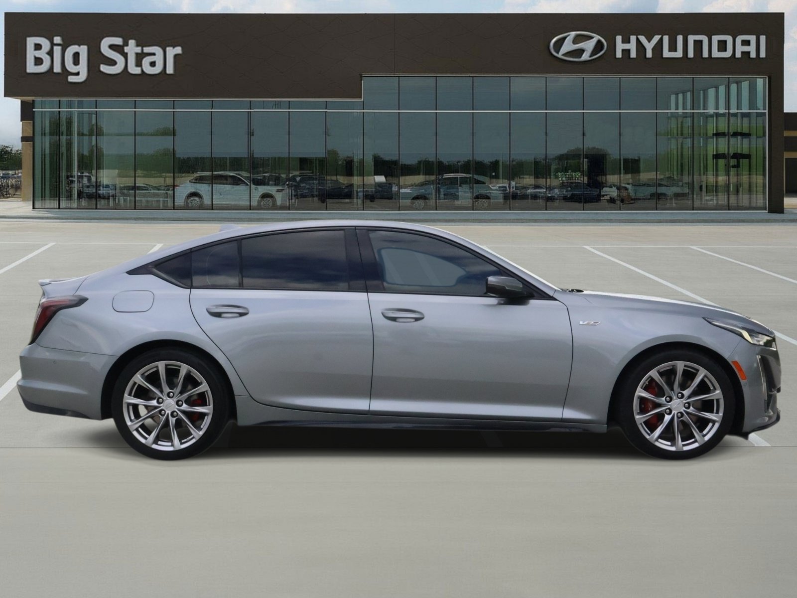Used 2023 Cadillac CT5 V w/ Premium Package RWD image 5