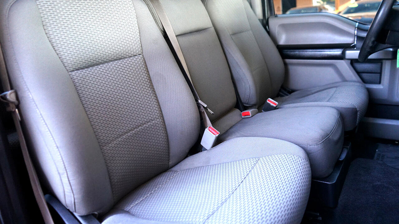 Used 2016 Ford F150 XLT image 14