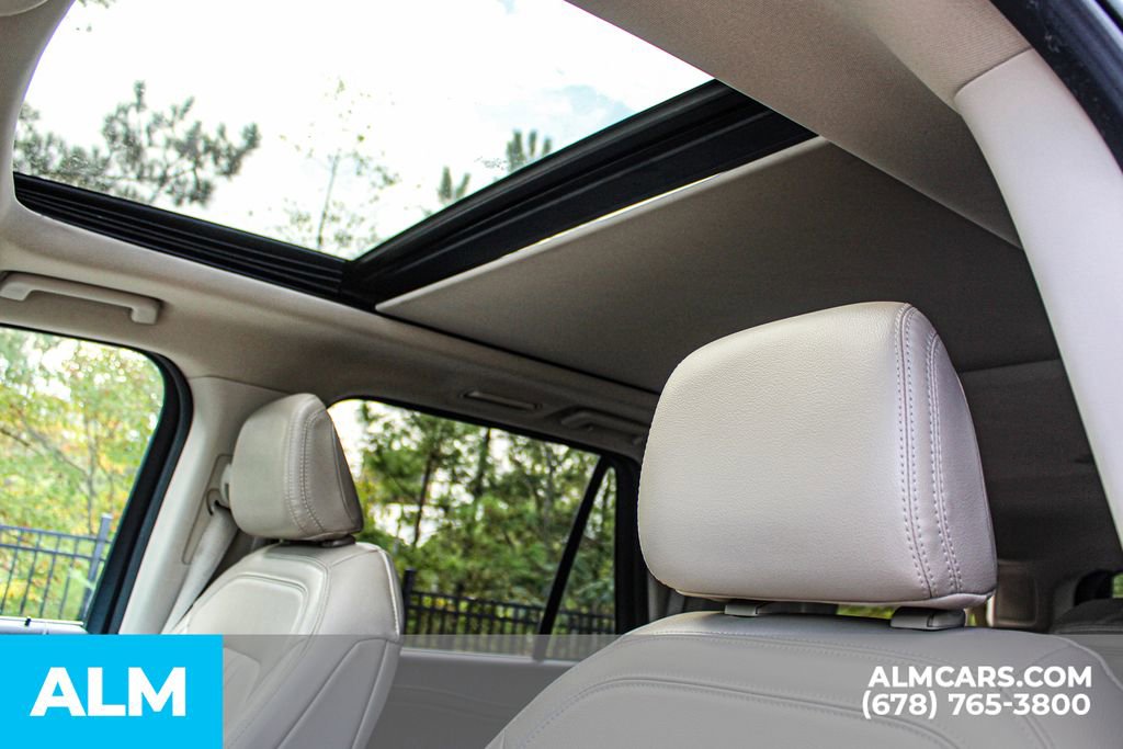 Used 2023 Ford Expedition Max Limited image 24