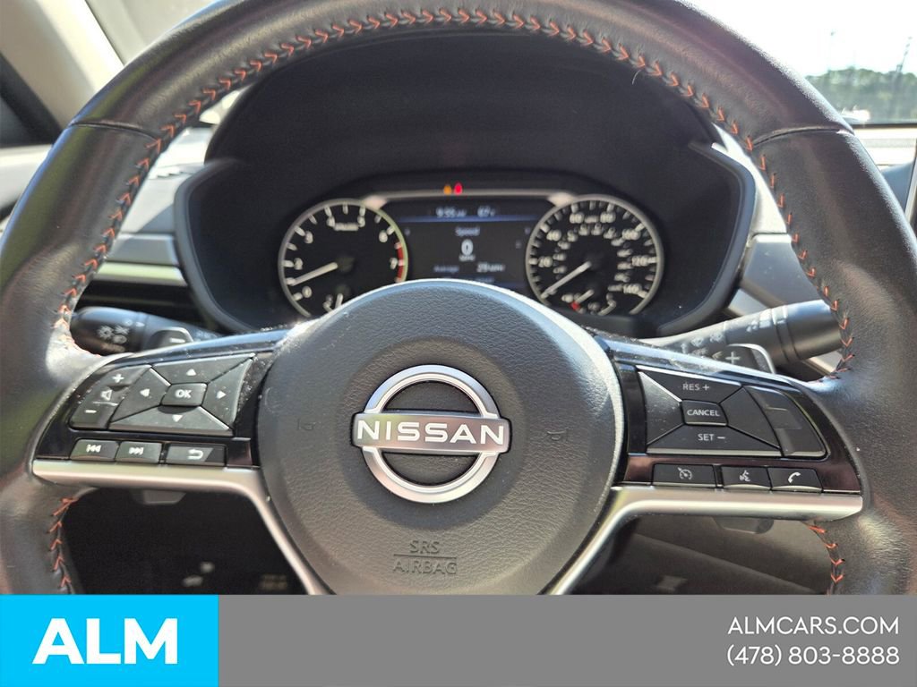 Used 2025 Nissan Altima 2.5 SR image 23
