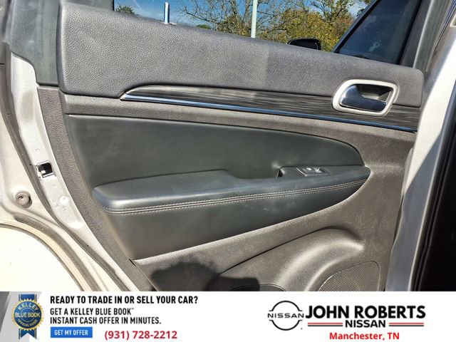 Used 2019 Jeep Grand Cherokee Limited w/ Luxury Group II image 11